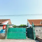 Nida Rooms Pisang 83B Depok Sleman