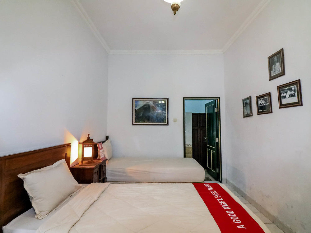 Hotel Nida Pisang 83b Depok Sleman
