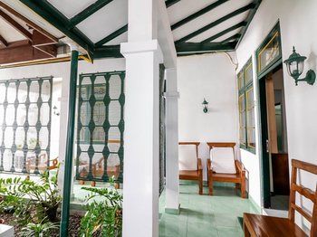 Hotel Nida Pisang 83b Depok Sleman 2*